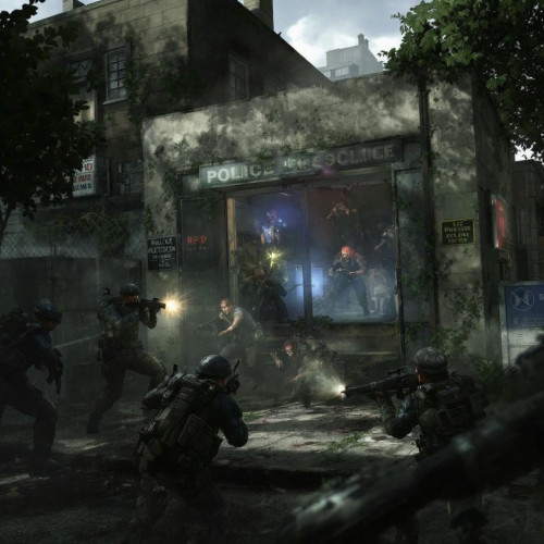 uss солдаты амбреллы пытаются отбить полицейский участок у полицейских racoon city, отряд STARS совместно с rpd полицией города пытаются отпросить их попутно отбиваясь от зомби